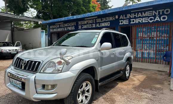 Buy Used Toyota Land Cruiser Prado Beige Car in Maputo in Maputo