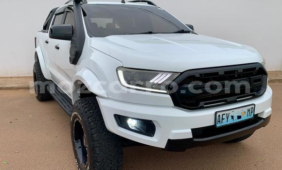 Nunua Ilio tumika Ford Ranger Nyeupe Gari ndani ya Maputo nchini Maputo