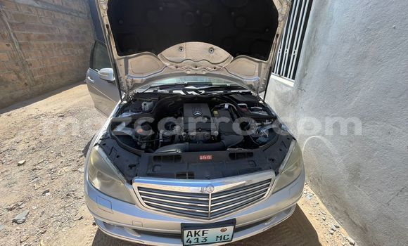 Buy Used Mercedes-Benz C250 coupe Other Car in Maputo in Maputo Buy Used Mercedes-Benz C250 coupe Other Car in Maputo in Maputo