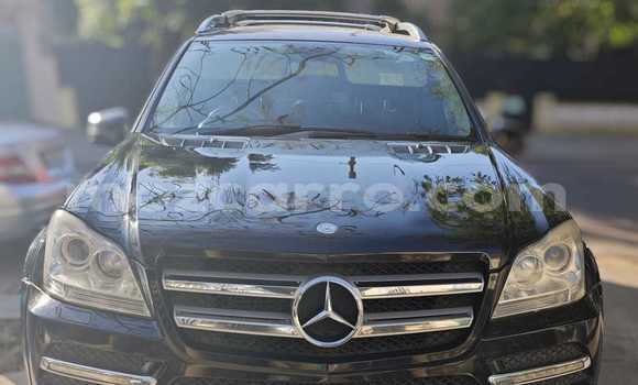 Nunua Ilio tumika Mercedes‒Benz GLE Nyeusi Gari ndani ya Maputo nchini Maputo