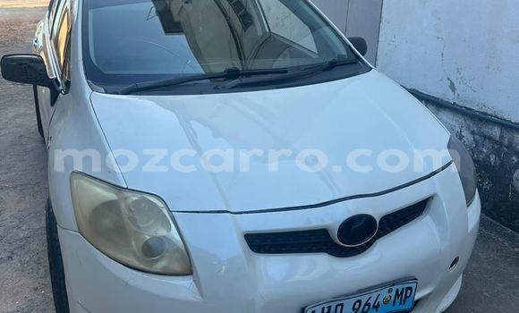 Buy Used Toyota Auris White Car in Maputo in Maputo Buy Used Toyota Auris White Car in Maputo in Maputo