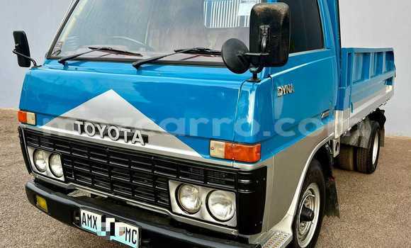 Buy Used Toyota Dyna Blue Car in Maputo in Maputo Buy Used Toyota Dyna Blue Car in Maputo in Maputo