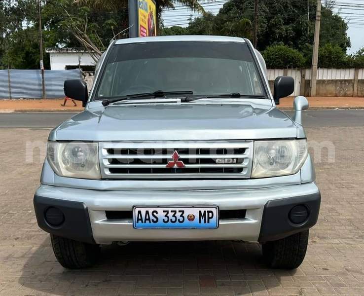 Big with watermark mitsubishi pajero io maputo maputo 31875