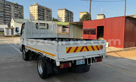 Comprar Usado Toyota Dyna Branco Carro em Maputo em Maputo Comprar Usado Toyota Dyna Branco Carro em Maputo em Maputo