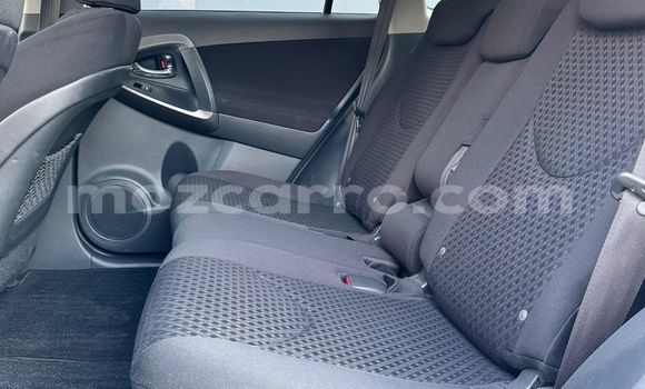 Comprar Novo Toyota Vanguard Branco Carro em Maputo em Maputo Comprar Novo Toyota Vanguard Branco Carro em Maputo em Maputo