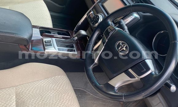 Comprar Usado Toyota Mark X Branco Carro em Maputo em Maputo Comprar Usado Toyota Mark X Branco Carro em Maputo em Maputo