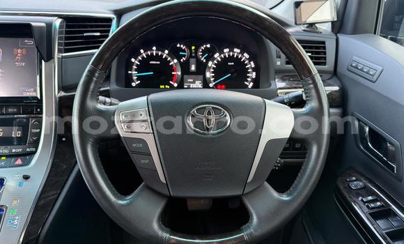 Comprar Usado Toyota Vellfire Azul Carro em Maputo em Maputo Comprar Usado Toyota Vellfire Azul Carro em Maputo em Maputo