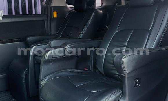 Comprar Usado Toyota Vellfire Azul Carro em Maputo em Maputo Comprar Usado Toyota Vellfire Azul Carro em Maputo em Maputo