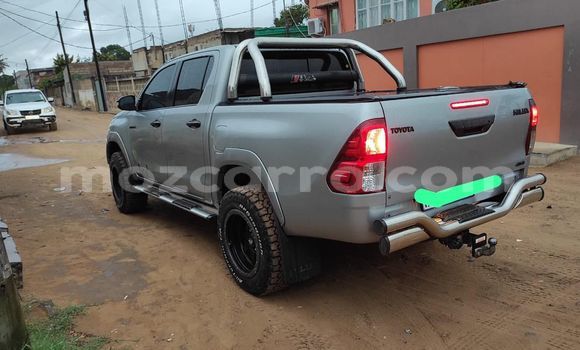 Comprar Usado Toyota Hilux Prata Carro em Maputo em Maputo Comprar Usado Toyota Hilux Prata Carro em Maputo em Maputo