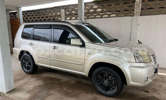 Nunua Ilio tumika Nissan X-Trail Nyingine Gari ndani ya Maputo nchini Maputo Nunua Ilio tumika Nissan X-Trail Nyingine Gari ndani ya Maputo nchini Maputo