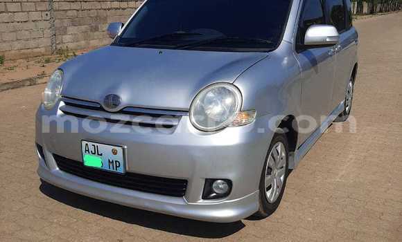 Comprar Usado Toyota Sienta De outros Carro em Maputo em Maputo