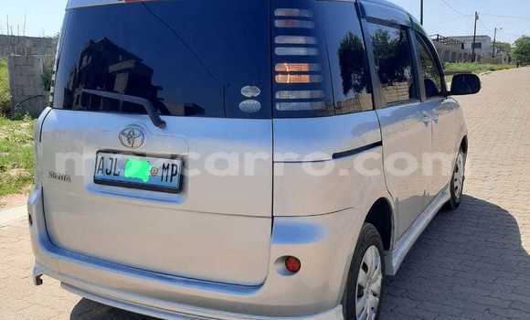 Nunua Ilio tumika Toyota Sienta Nyingine Gari ndani ya Maputo nchini Maputo Nunua Ilio tumika Toyota Sienta Nyingine Gari ndani ya Maputo nchini Maputo