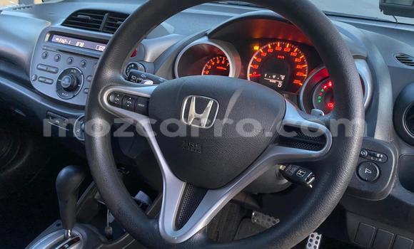 Buy Used Honda Fit Red Car in Maputo in Maputo Buy Used Honda Fit Red Car in Maputo in Maputo
