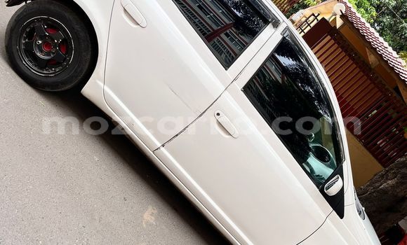 Comprar Usado Toyota Vitz Branco Carro em Maputo em Maputo Comprar Usado Toyota Vitz Branco Carro em Maputo em Maputo