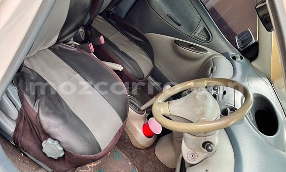Comprar Usado Toyota Vitz Branco Carro em Maputo em Maputo Comprar Usado Toyota Vitz Branco Carro em Maputo em Maputo