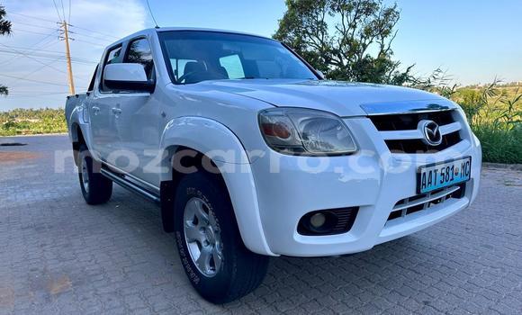 Tenga Tsaru Mazda BT-50 Chena Mota in Maputo in Maputo