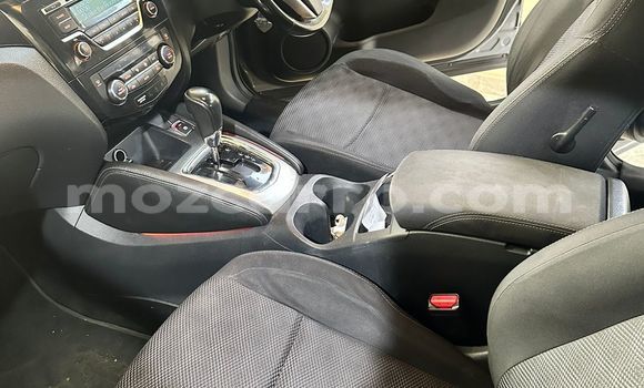 Comprar Usado Nissan Qashqai De outros Carro em Maputo em Maputo Comprar Usado Nissan Qashqai De outros Carro em Maputo em Maputo