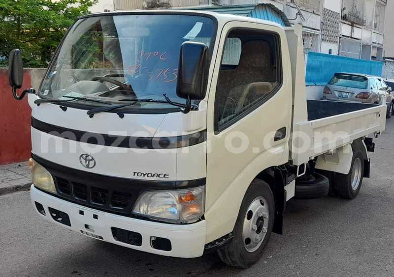 Big with watermark toyota dyna maputo maputo 31951