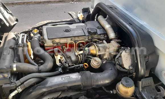 Nunua Ilio tumika Toyota Dyna Nyeupe Gari ndani ya Maputo nchini Maputo Nunua Ilio tumika Toyota Dyna Nyeupe Gari ndani ya Maputo nchini Maputo