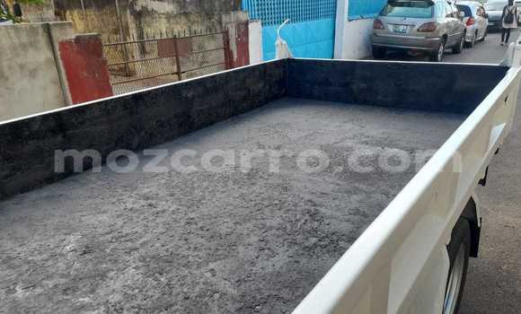 Nunua Ilio tumika Toyota Dyna Nyeupe Gari ndani ya Maputo nchini Maputo Nunua Ilio tumika Toyota Dyna Nyeupe Gari ndani ya Maputo nchini Maputo