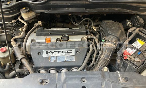 Nunua Ilio tumika Honda CR-V Nyeusi Gari ndani ya Maputo nchini Maputo Nunua Ilio tumika Honda CR-V Nyeusi Gari ndani ya Maputo nchini Maputo