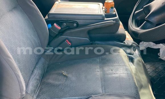 Tenga Tsaru Nissan Caravan Chena Mota in Maputo in Maputo Tenga Tsaru Nissan Caravan Chena Mota in Maputo in Maputo