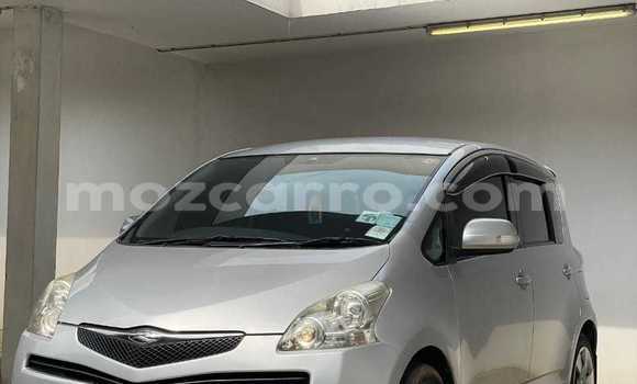 Comprar Usado Toyota Ractis Prata Carro em Maputo em Maputo