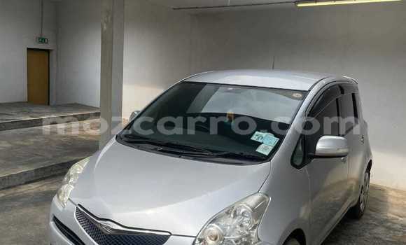 Comprar Usado Toyota Ractis Prata Carro em Maputo em Maputo Comprar Usado Toyota Ractis Prata Carro em Maputo em Maputo