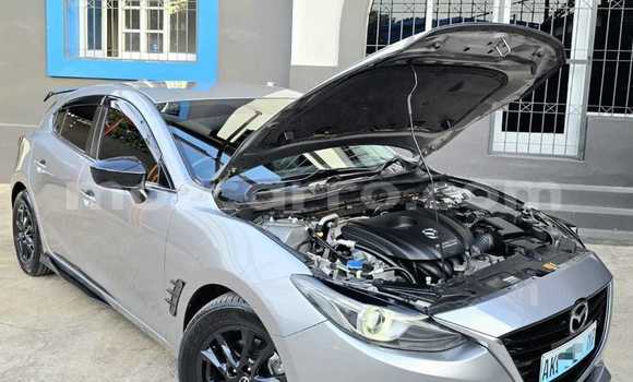 Tenga Tsaru Mazda Axela Sirivha Mota in Maputo in Maputo Tenga Tsaru Mazda Axela Sirivha Mota in Maputo in Maputo