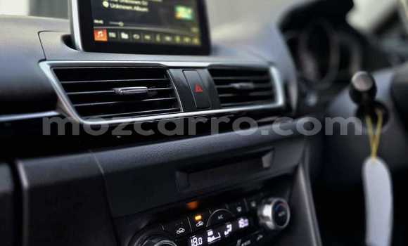 Tenga Tsaru Mazda Axela Sirivha Mota in Maputo in Maputo Tenga Tsaru Mazda Axela Sirivha Mota in Maputo in Maputo