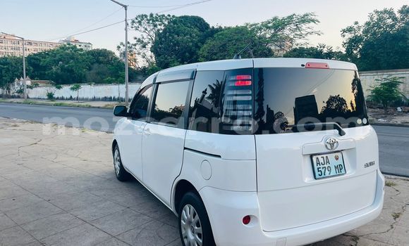 Comprar Usado Toyota Sienta Branco Carro em Maputo em Maputo Comprar Usado Toyota Sienta Branco Carro em Maputo em Maputo