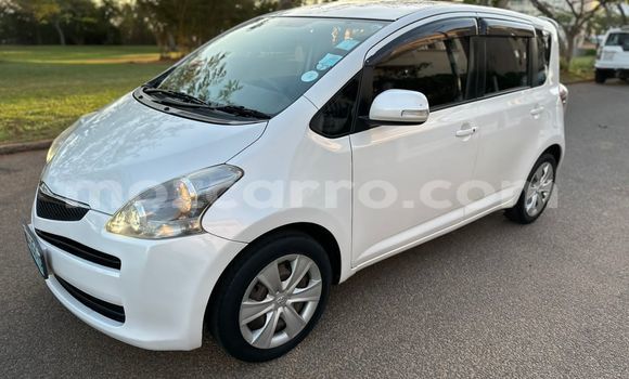 Comprar Usado Toyota Ractis Branco Carro em Maputo em Maputo Comprar Usado Toyota Ractis Branco Carro em Maputo em Maputo
