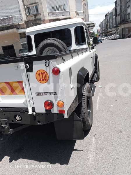 Big with watermark land rover defender maputo maputo 31988