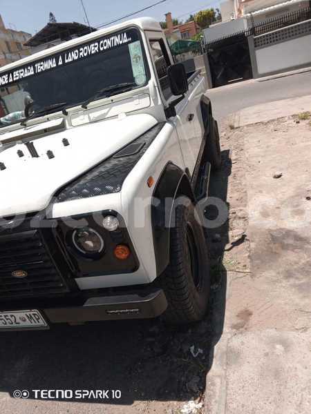 Big with watermark land rover defender maputo maputo 31988