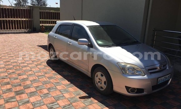 Comprar Usado Toyota Runx Prata Carro em Maputo em Maputo Comprar Usado Toyota Runx Prata Carro em Maputo em Maputo
