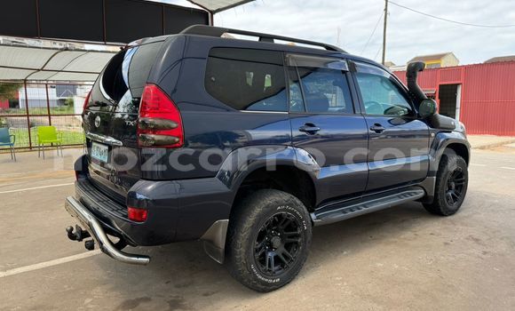 Nunua Ilio tumika Toyota Land Cruiser Prado Nyeusi Gari ndani ya Maputo nchini Maputo