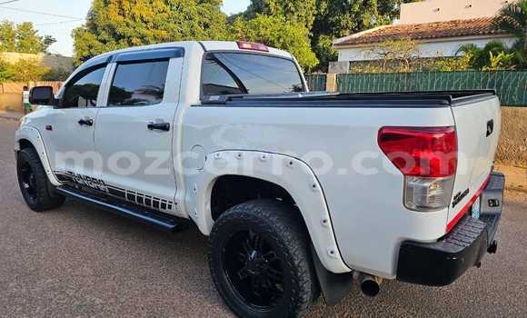 Nunua Ilio tumika Toyota Tundra Nyeupe Gari ndani ya Maputo nchini Maputo Nunua Ilio tumika Toyota Tundra Nyeupe Gari ndani ya Maputo nchini Maputo