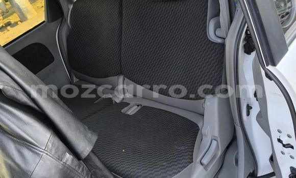 Comprar Usado Toyota Sienta Branco Carro em Maputo em Maputo Comprar Usado Toyota Sienta Branco Carro em Maputo em Maputo