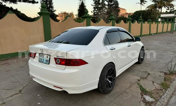Buy Used Honda Accord White Car in Maputo in Maputo Buy Used Honda Accord White Car in Maputo in Maputo