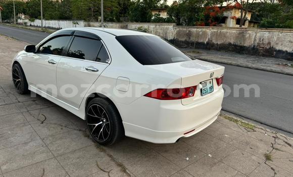 Buy Used Honda Accord White Car in Maputo in Maputo Buy Used Honda Accord White Car in Maputo in Maputo