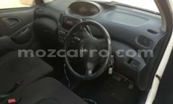Comprar Usado Toyota FunCargo Branco Carro em Maputo em Maputo Comprar Usado Toyota FunCargo Branco Carro em Maputo em Maputo