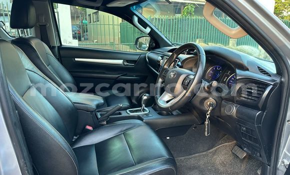 Comprar Novo Toyota Hiluxe Revo De outros Carro em Maputo em Maputo Comprar Novo Toyota Hiluxe Revo De outros Carro em Maputo em Maputo