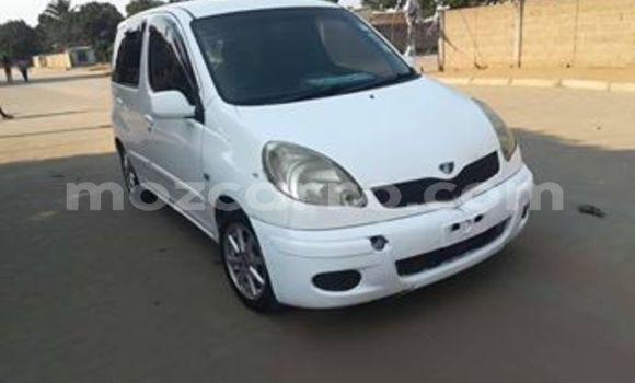 Comprar Usado Toyota FunCargo Branco Carro em Maputo em Maputo Comprar Usado Toyota FunCargo Branco Carro em Maputo em Maputo