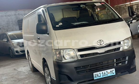 Comprar Novo Toyota Hiace Branco Carro em Maputo em Maputo Comprar Novo Toyota Hiace Branco Carro em Maputo em Maputo