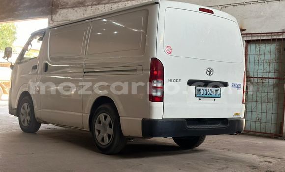 Comprar Novo Toyota Hiace Branco Carro em Maputo em Maputo Comprar Novo Toyota Hiace Branco Carro em Maputo em Maputo