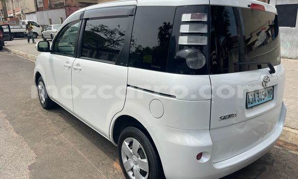 Tenga Tsaru Toyota Sienta Chena Mota in Maputo in Maputo Tenga Tsaru Toyota Sienta Chena Mota in Maputo in Maputo