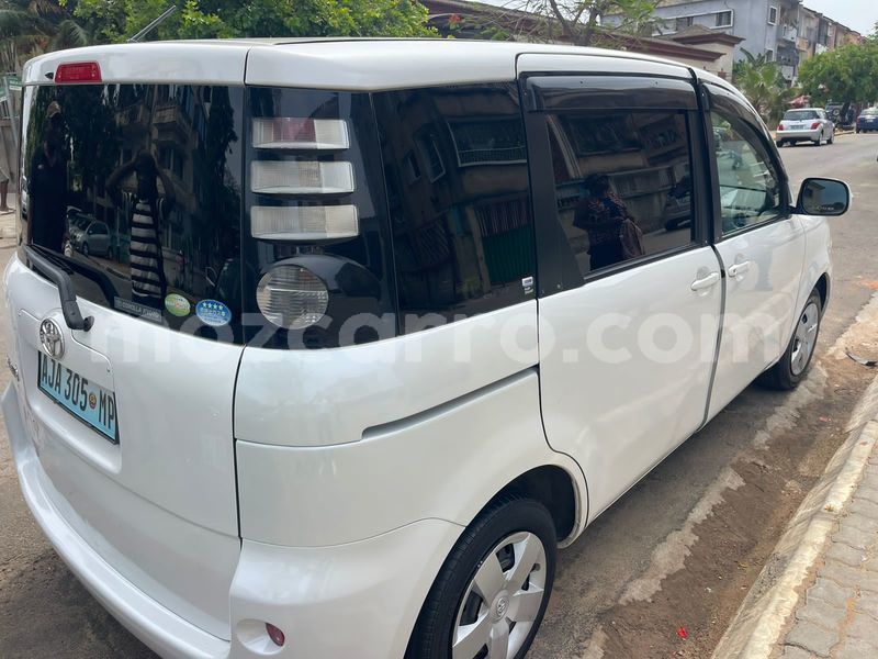 Big with watermark toyota sienta maputo maputo 32048