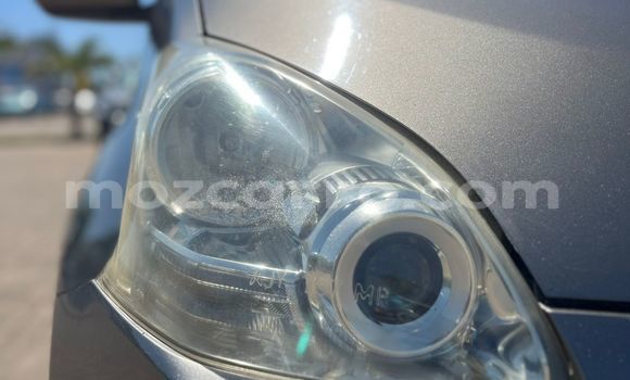 Buy New Toyota Ractis Brown Car in Maputo in Maputo Buy New Toyota Ractis Brown Car in Maputo in Maputo