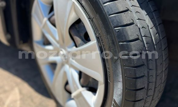 Buy New Toyota Ractis Brown Car in Maputo in Maputo Buy New Toyota Ractis Brown Car in Maputo in Maputo