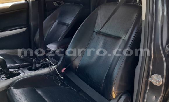 Nunua Ilio tumika Mazda BT-50 Nyeupe Gari ndani ya Maputo nchini Maputo Nunua Ilio tumika Mazda BT-50 Nyeupe Gari ndani ya Maputo nchini Maputo